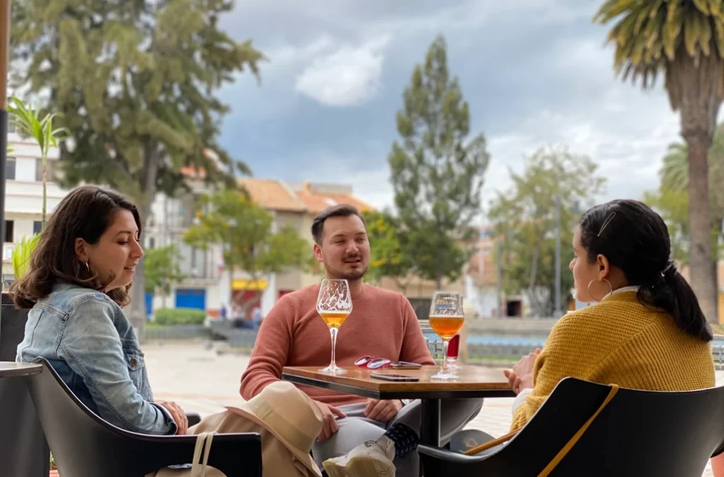 Tarde de cervezas en Plaza de San Sebastián